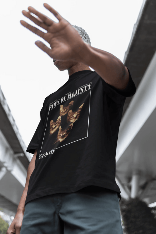 Cat Queen T-Shirt - Oversized T-Shirt | My Turtle