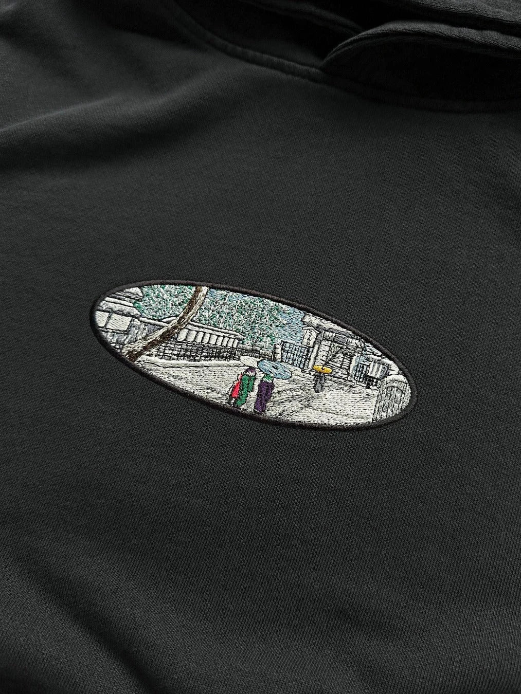 Honmonji Temple Snow Embroidery Hoodie