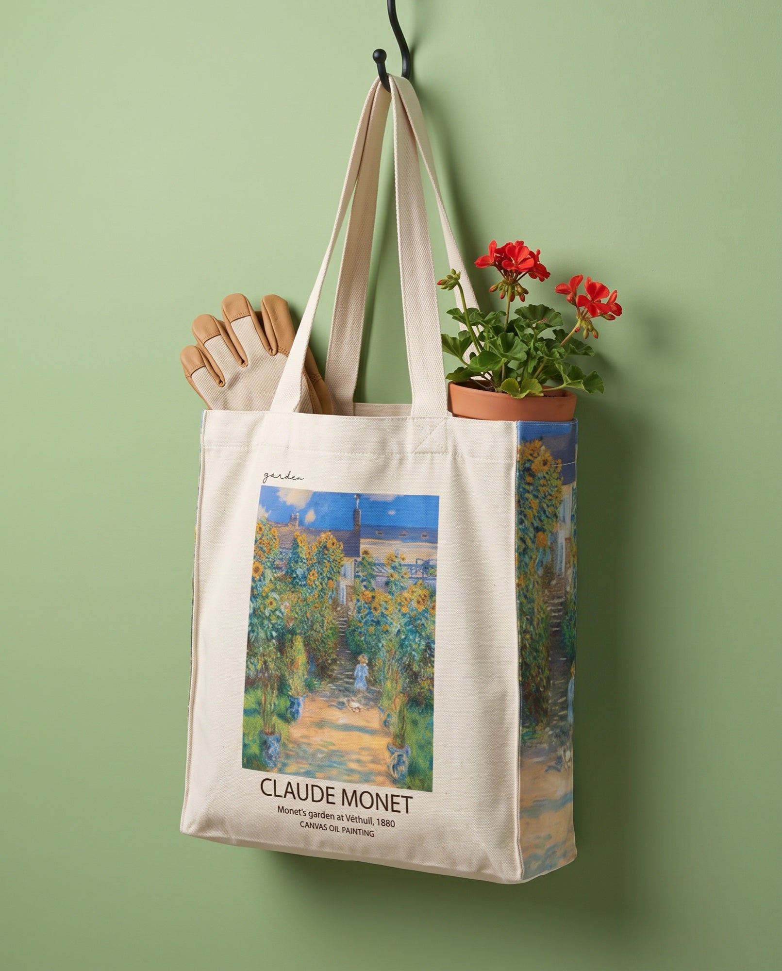 claude-monet-garden-tote-bag-1 What fits inside