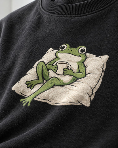 Cozy Frog Sweatshirt - Print close-up · front | My Turtle