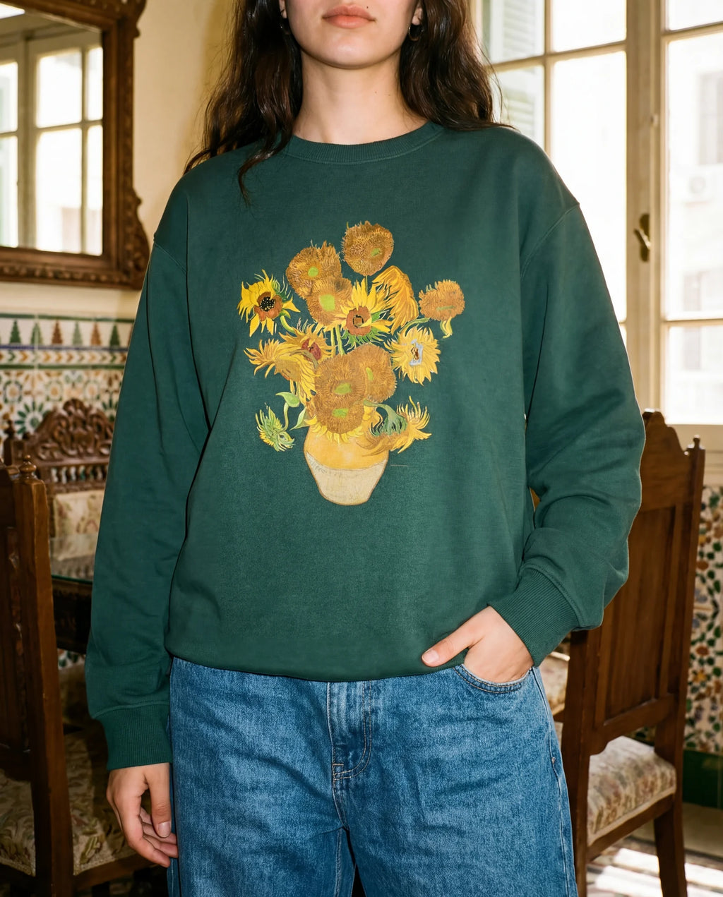 Munich Sunflower Vase Sweatshirt