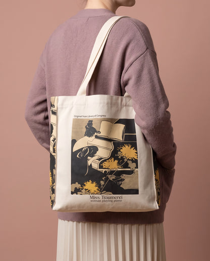 morris-albert-miss-traumerei-tote-bag On body