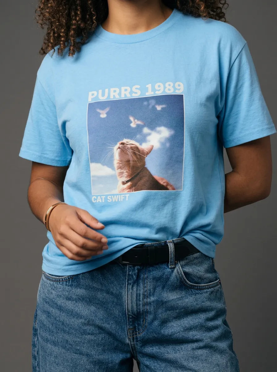 Cat Swift 1989 T-Shirt - Oversized T-Shirt | My Turtle