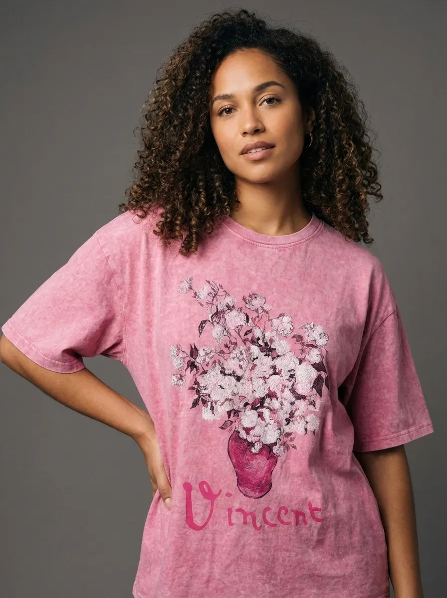 Vincent in Pink T-Shirt - Oversized T-Shirt | My Turtle