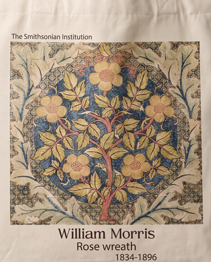 the-smithsonian-institution-william-morris-tote-bag Print close-up