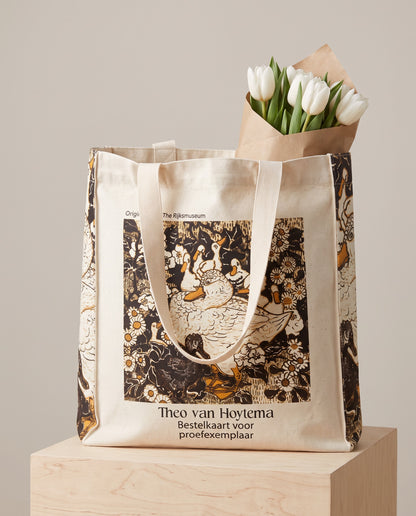 theo-van-hoytema-bestelkaart-voor-proefexemplaar-tote-bag What fits inside