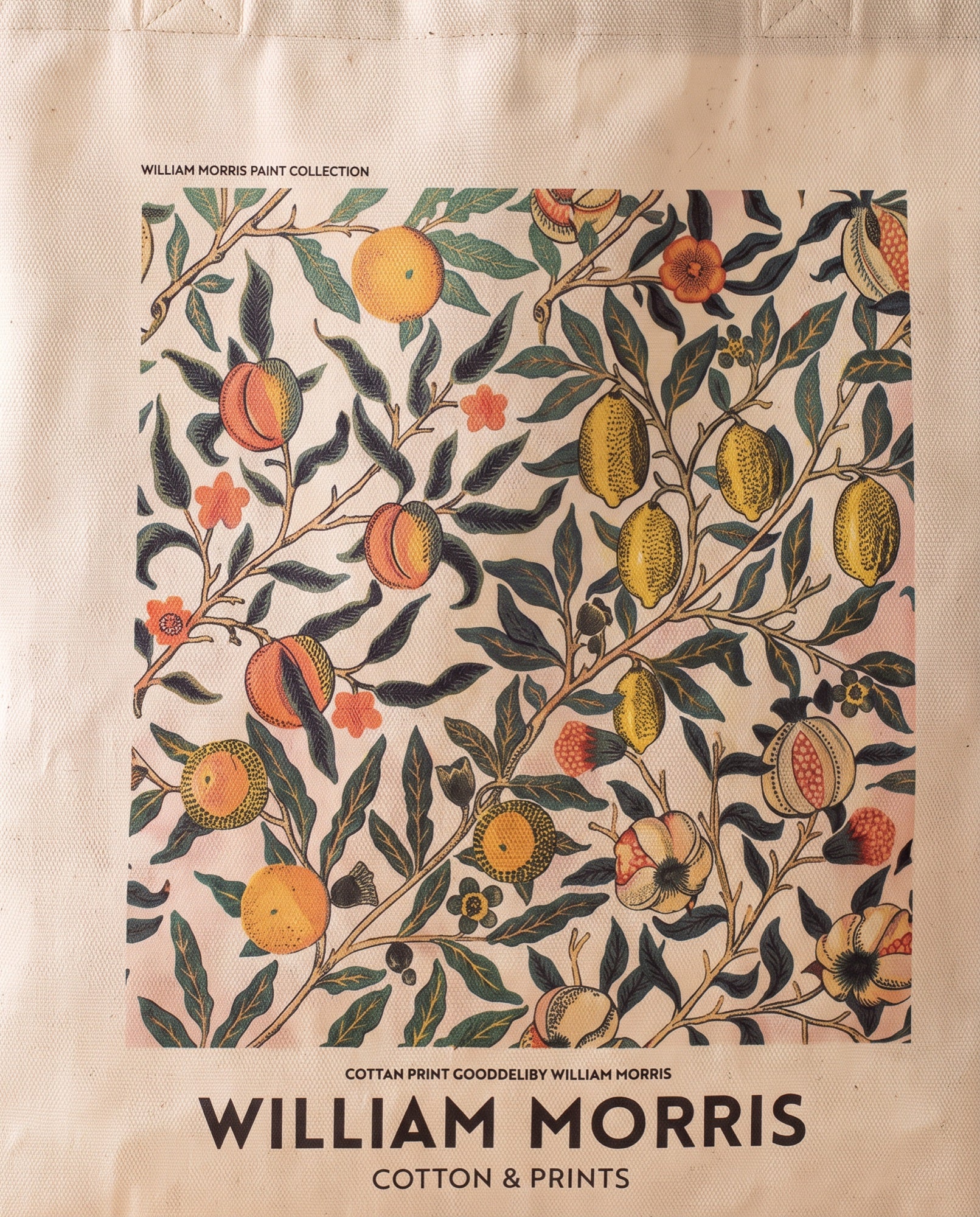 william-morris-fruit-tote-bag Print close-up